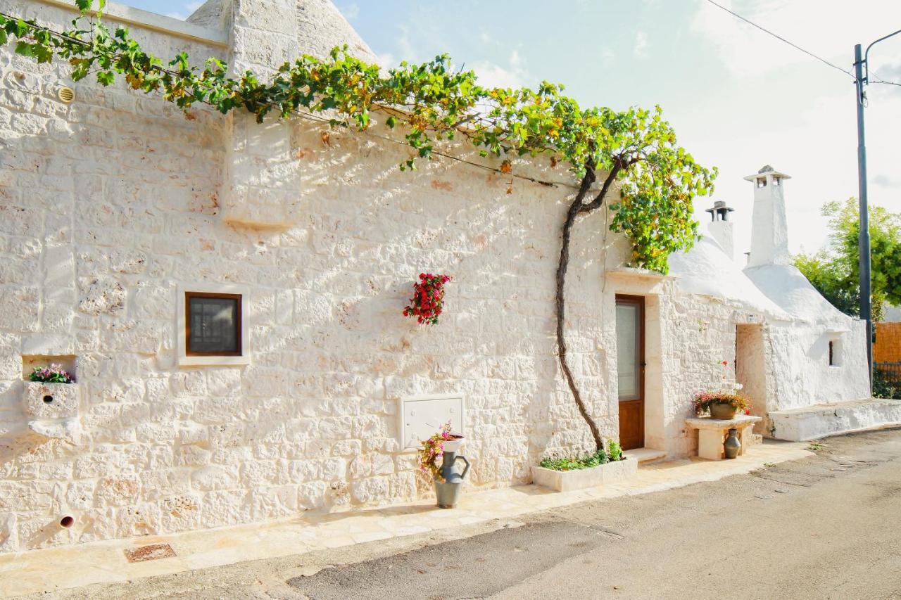 Villa Trulli Borgo Lamie Locorotondo Exterior foto